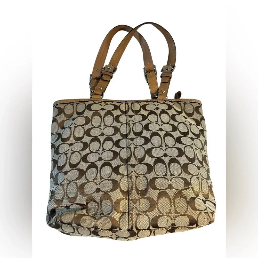 Coach Hampton Signature Brown Tote Bag F13077